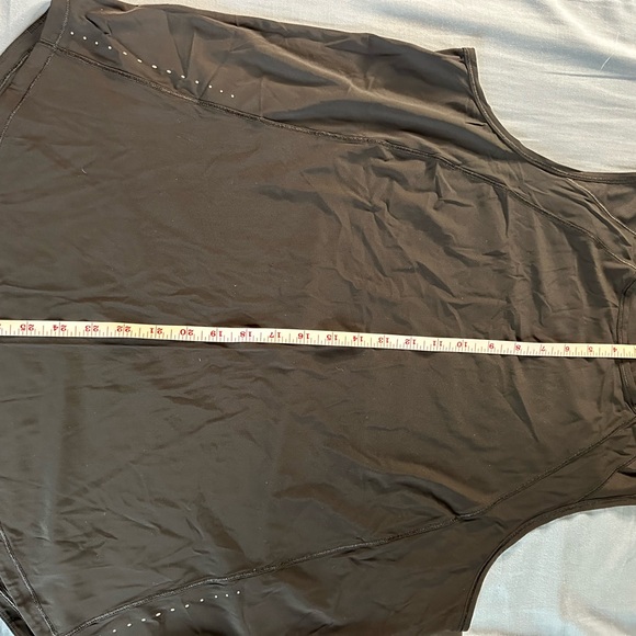 Lululemon | Mesh Back Work Out Tank | Size: L - Picture 8 of 9